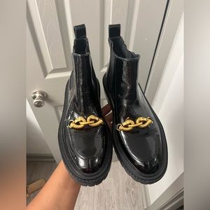 Tory Burch boots! Size 10.